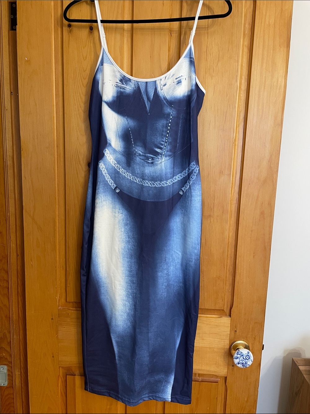 S-M.    Stunning Graphic Denim-Print Slip Dress in Indigo Blue